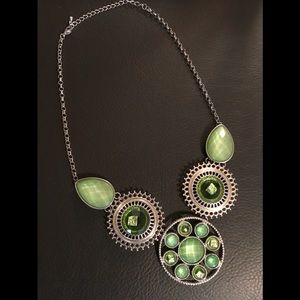 Green jeweled necklace